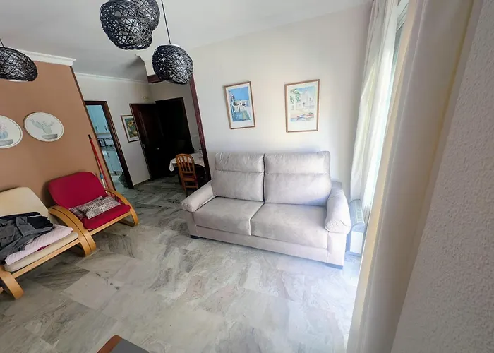 Piso De 3 Habitaciones En El Centro De Punta Umbria Recien Renovado!